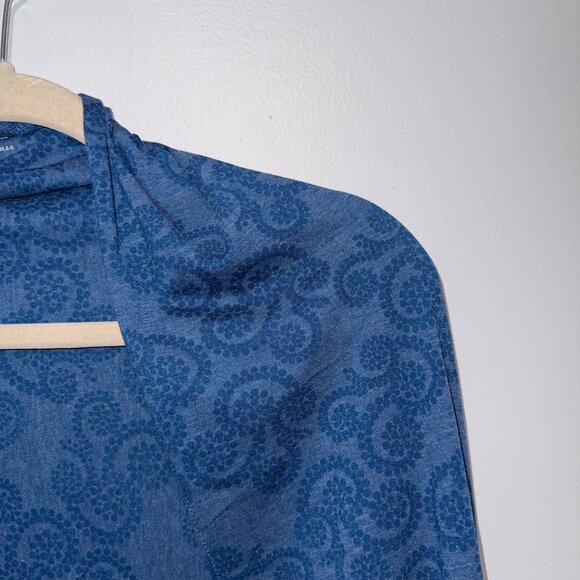 NWT Woolrich Womens Journey Wrap Blue Patterned Lightweight Versatile 27"x80" - Picture 2 of 5